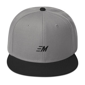 MOMENTUM Black Letter Snapback